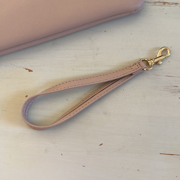 Viv‎ & Lou Wristlet - Picture 3 of 3